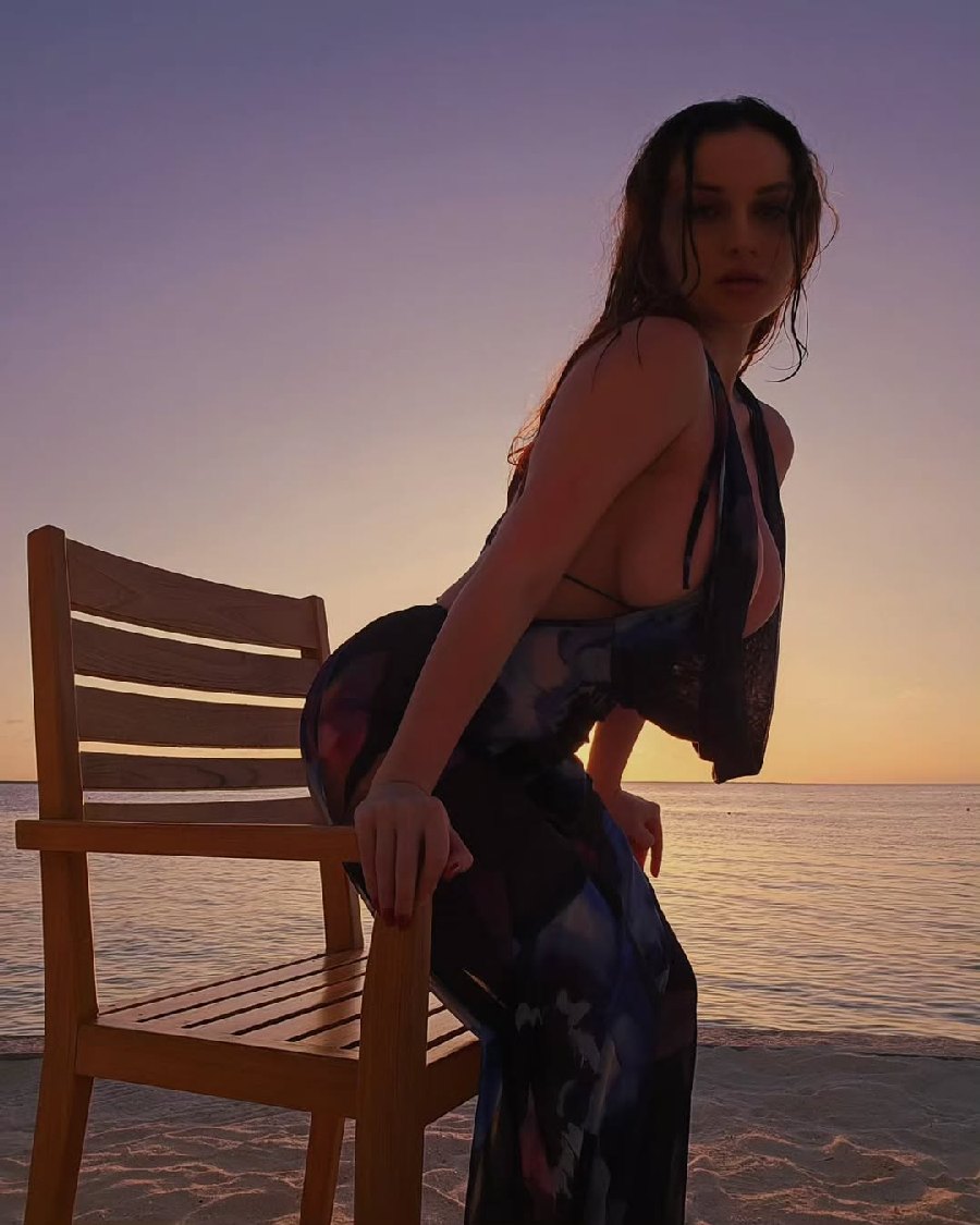 Sexy girl Miranda Faith nude in Guangzhou